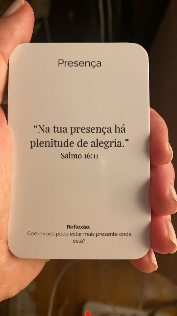 Carta em mão