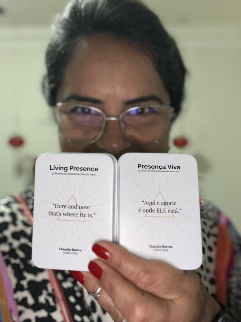 Presença Viva e Living Presence